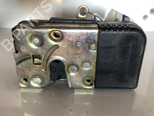 Used Front left lock Front left lock 37298152 37298152