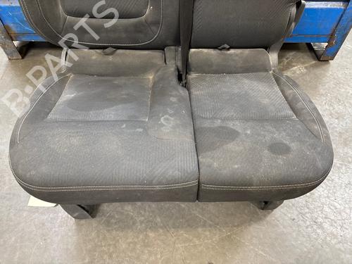 Right front seat RENAULT TRAFIC III Van (FG_) 2.0 dCi 120 (FGMN) | BP38269987C16 - Image 2