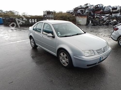 Brugte VW BORA I (1J2) 2.3 V5 4801263