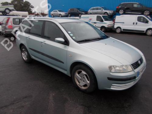 Front left interior door handle FIAT STILO Multi Wagon (192_) 1.9 JTD | BP37304558I13 - Image 4