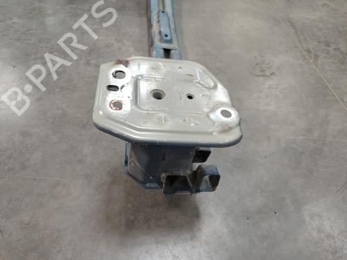 Refuerzo paragolpes trasero Refuerzo paragolpes trasero 37617889 37617889