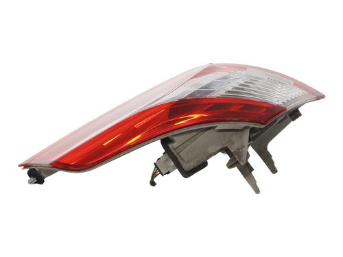 right-taillight-peugeot-508-sw-i-8e_-2010-2011-2012-2013-2014-2015-2016-2017-2018-37346190 main image