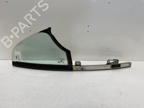Venstre foran trekantet rude Venstre foran trekantet rude 37617535 37617535