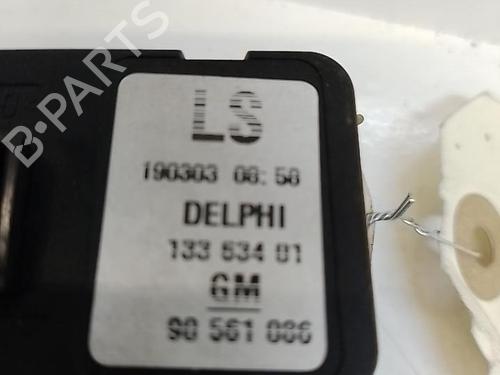 Left front window switch OPEL MERIVA A MPV (X03) 1.4 16V Twinport (E75) | BP37301641I27 - Image 3