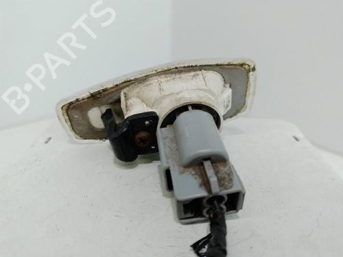 Used Right front indicator Right front indicator 37322112 37322112
