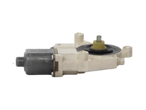 left-front-window-motor-mercedes-benz-c-class-w204-2007-2008-2009-2010-2011-2012-2013-2014-2015-37332244 main image