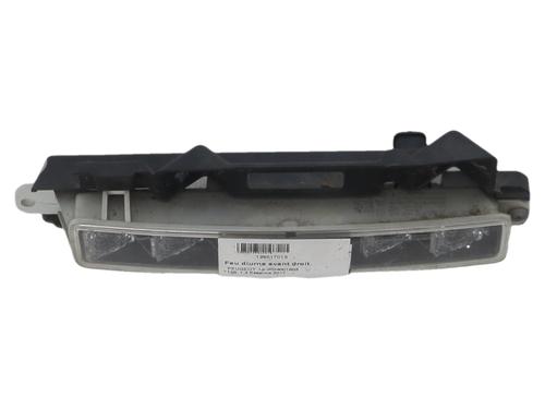 Used Right daytime light Right daytime light 38269940 38269940