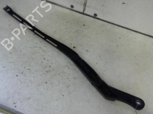 front-windshield-wiper-arm-audi-a6-c5-avant-4b5-4b6-1997-1998-1999-2000-2001-2002-2003-2004-2005-2006-37298330 main image