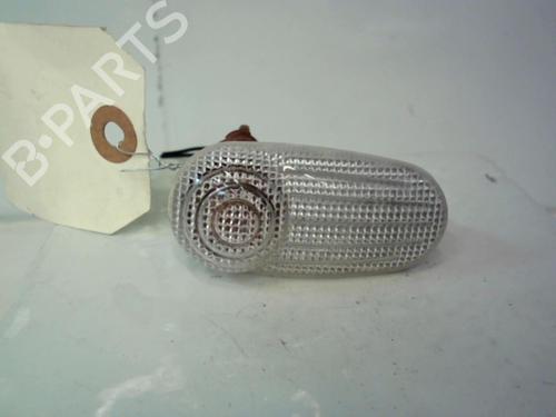 Used Left side indicator Left side indicator 37305004 37305004