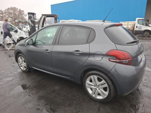 Used Parts PEUGEOT 208 I (CA_, CC_)  1.2 VTI 82  4828869