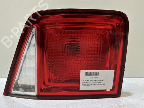 left-tailgate-light-chevrolet-orlando-j309-2010-37325516 main image