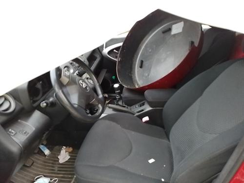 Brugte TOYOTA RAV 4 III (_A3_) 2.2 D 4WD (ALA30_, ALA30R) 4800843