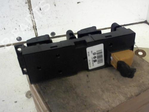 Left front window switch VW PASSAT B5.5 Variant (3B6) 1.9 TDI | BP37299293I27 - Image 3