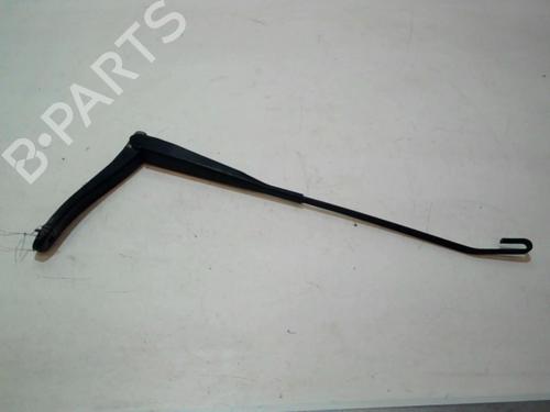 front-windshield-wiper-arm-dacia-duster-hs_-2010-2011-2012-2013-2014-2015-2016-2017-2018-37307798 main image