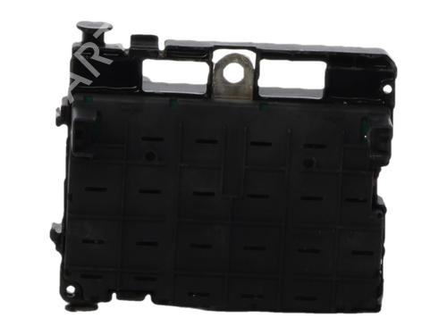 Used Fuse box Fuse box 39168332 39168332