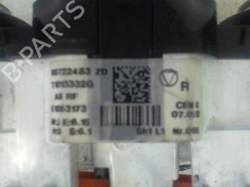 Used Climate control Climate control 37303618 37303618