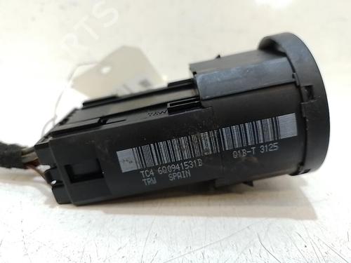 Used Headlight switch Headlight switch 37312918 37312918