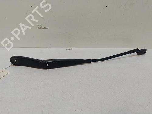 front-windshield-wiper-arm-volvo-xc60-i-suv-156-2008-2009-2010-2011-2012-2013-2014-2015-2016-2017-2018-37312896 main image
