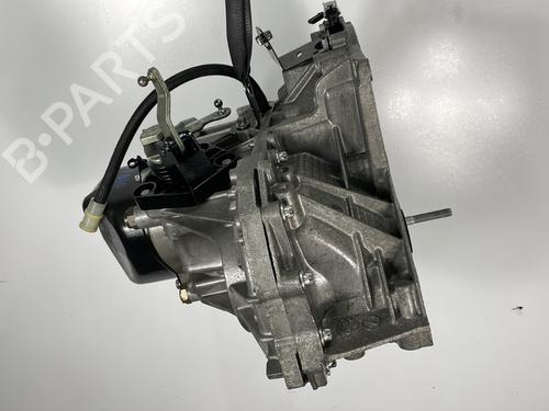 gearbox-renault-clio-iv-bh_-2012-2013-2014-2015-2016-2017-2018-2019-2020-2021-37335455 main image
