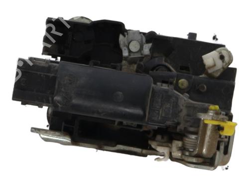 front-right-lock-renault-kangoo-express-fc01_-1997-37334134 main image