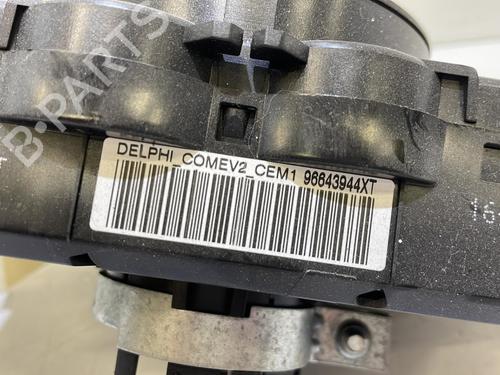 Steering column stalk CITROËN C3 II (SC_) 1.6 VTi 120 | BP37318970I23 - Image 2