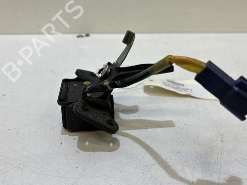 tailgate-lock-toyota-yaris-_p13_-2010-2011-2012-2013-2014-2015-2016-2017-2018-2019-2020-37326493 main image