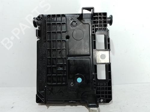 fuse-box-citroen-c3-ii-sc_-2009-37312502 main image