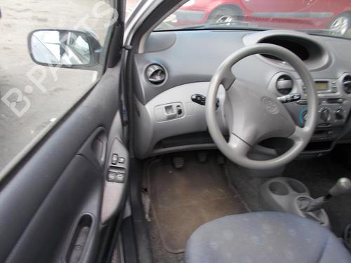 Left front window switch TOYOTA YARIS (_P1_) 1.4 D-4D (NLP10_, NLP10R) | BP37301330I27 - Image 8
