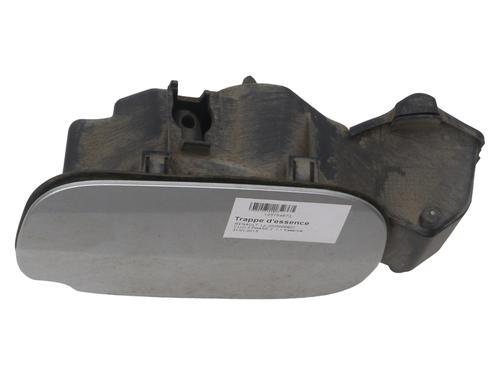 fuel-flap-renault-clio-iii-br01-cr01-2005-2006-2007-2008-2009-2010-2011-2012-2013-2014-37347250 main image