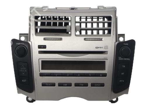 Bilradio Bilradio TOYOTA YARIS (_P9_) 1.4 D-4D (NLP90_, NLP90R) (90 hp) 37346671 37346671