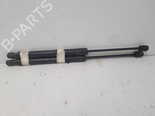 tailgate-lift-support-vw-tiguan-5n_-2007-2008-2009-2010-2011-2012-2013-2014-2015-2016-2017-2018-37317966 main image