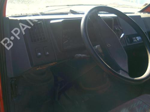 Used Parts RENAULT TRAFIC Van (T_, P_, V_) 4802566
