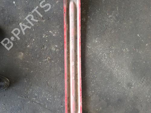 Used Rear bumper reinforcement Rear bumper reinforcement 37622313 37622313