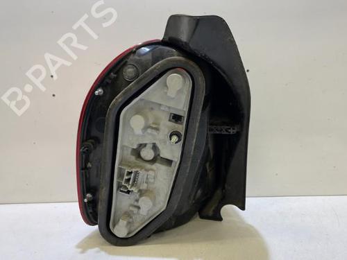 right-taillight-renault-modus-grand-modus-fjp0_-2004-37319404 main image
