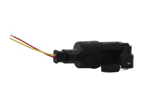 Washer pump PEUGEOT 2008 I (CU_) 1.2 THP 110 / PureTech 110 | BP37334200E24 - Image 2
