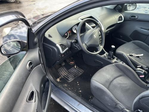 Fuse box PEUGEOT 206+ (2L_, 2M_) 1.4 HDi eco 70 | BP37330267E1  - Image 11