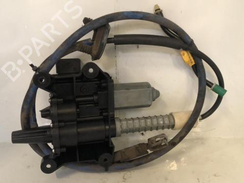 electric-handbrake-peugeot-5008-0u_-0e_-2009-2010-2011-2012-2013-2014-2015-2016-2017-37309739 main image