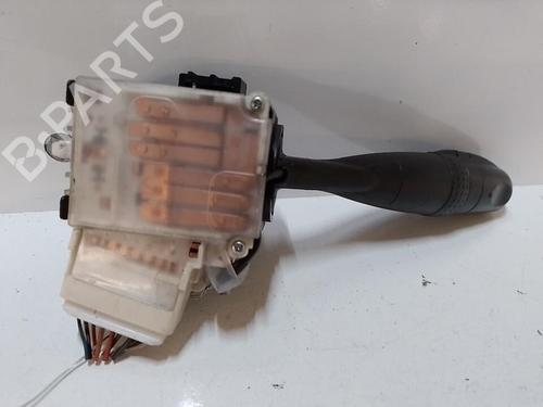 switch-suzuki-swift-iii-mz-ez-2005-37310425 main image