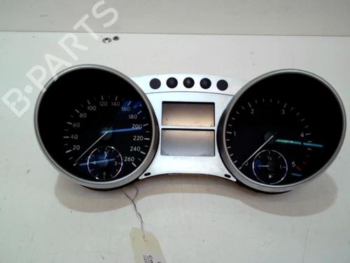 instrument-cluster-mercedes-benz-m-class-w164-2005-2006-2007-2008-2009-2010-2011-2012-37308347 main image