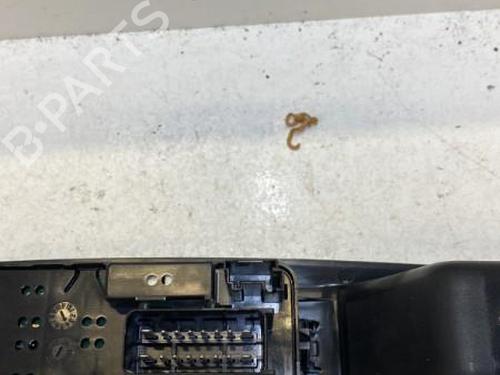 Left front window switch CITROËN DS3 (SA_) 1.6 HDi 110 | BP37308869I27 - Image 3