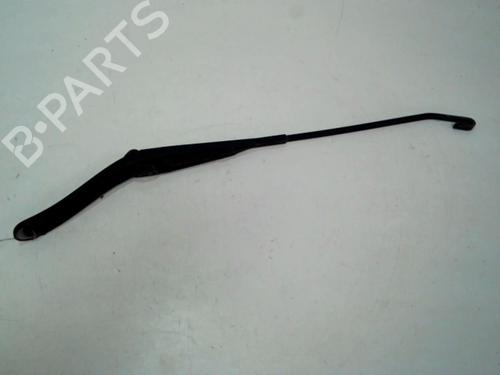 front-windshield-wiper-arm-dacia-duster-hs_-2010-2011-2012-2013-2014-2015-2016-2017-2018-37310296 main image