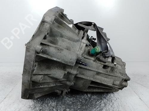 gearbox-dacia-duster-hs_-2010-2011-2012-2013-2014-2015-2016-2017-2018-37314869 main image