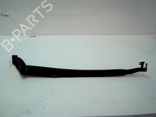 Used Front windshield wiper arm Front windshield wiper arm 37308257 37308257