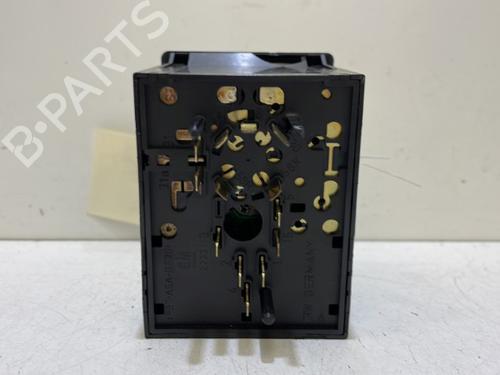 Used Headlight switch Headlight switch 37323015 37323015