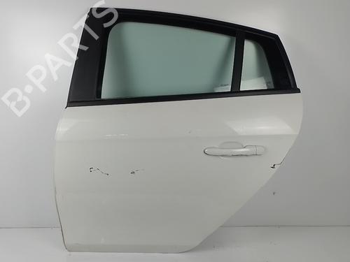 Used Left rear door Left rear door 37618004 37618004