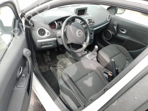 Seat buckle RENAULT CLIO III Hatchback Van (SB_, SR_) | BP37323555I32 - Image 8