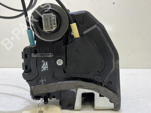 rear-right-lock-toyota-verso-_r2_-2009-2010-2011-2012-2013-2014-2015-2016-2017-2018-37318504 main image