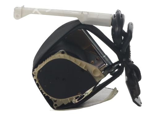 Front right seatbelt OPEL CORSA C (X01) 1.2 (F08, F68) | BP37340526I25 - Image 3