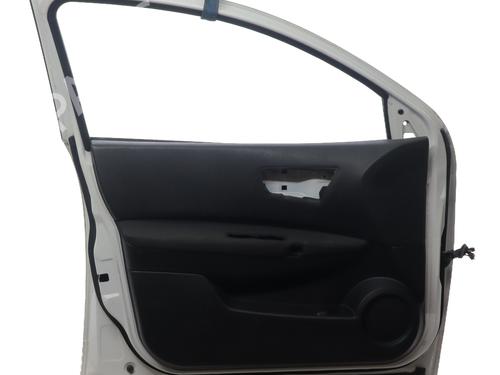 Used Left front door Left front door 37615572 37615572