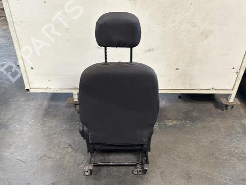 Used Left front seat Left front seat 37614572 37614572